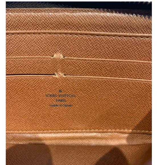 Louis Vuitton Zippy Wallet - Picture 3 of 4